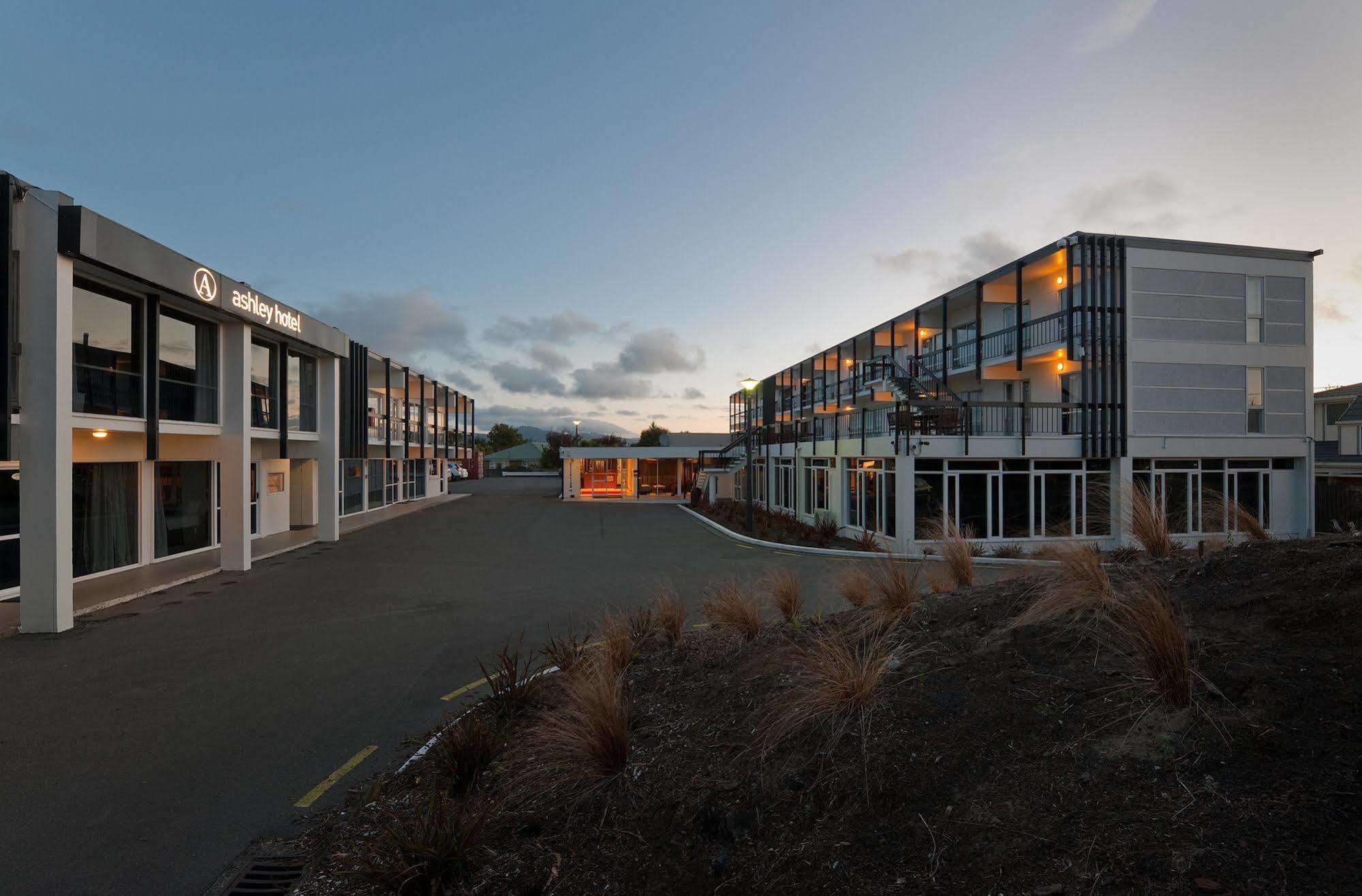 The Riccarton Hotel Christchurch Exterior photo